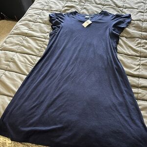 Gap Navy dress with flutter sleeve! Brand new. Large.